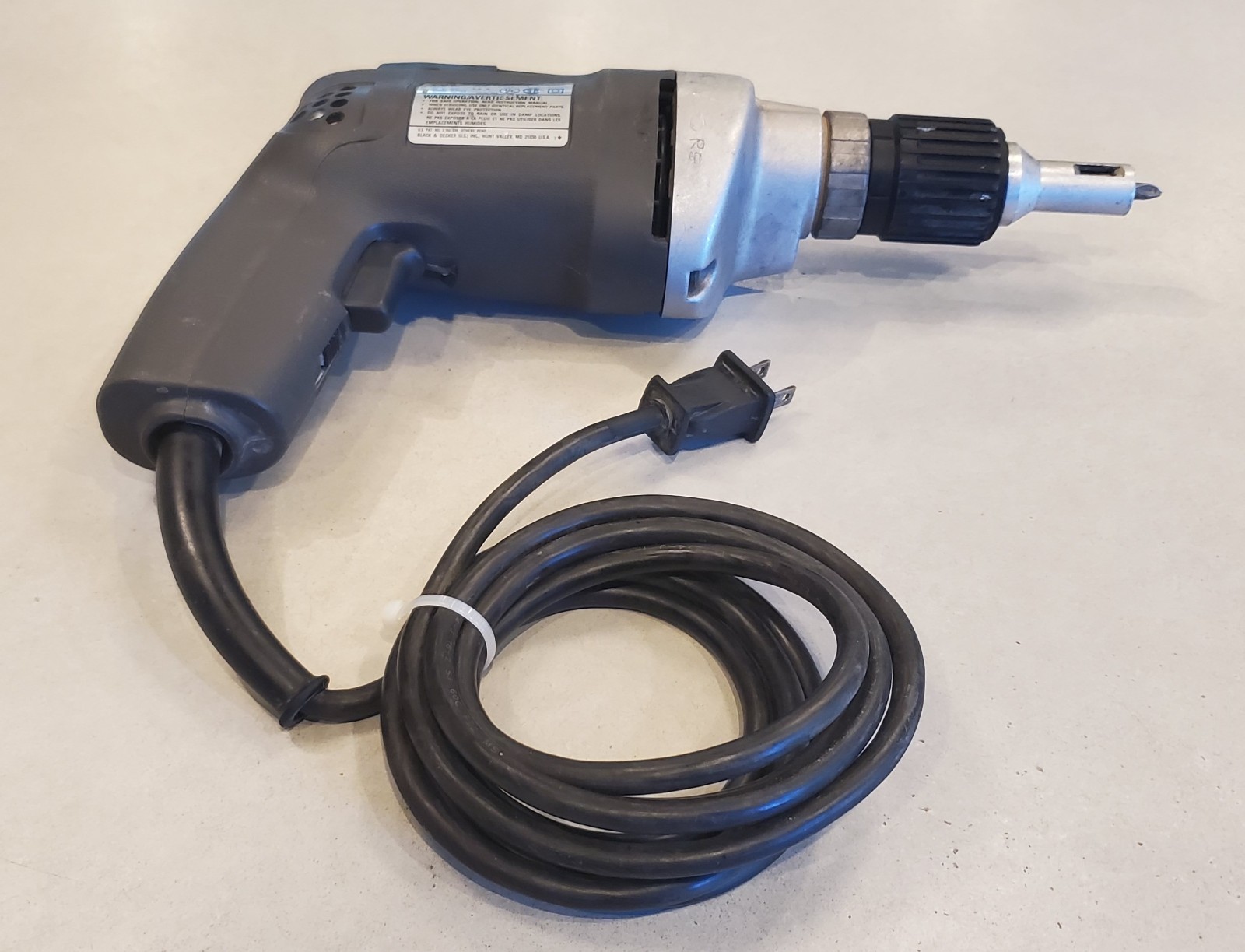 Black & Decker 2037 Corded Electric Drywall Screwdriver 0-4000 rpm. Made In USA