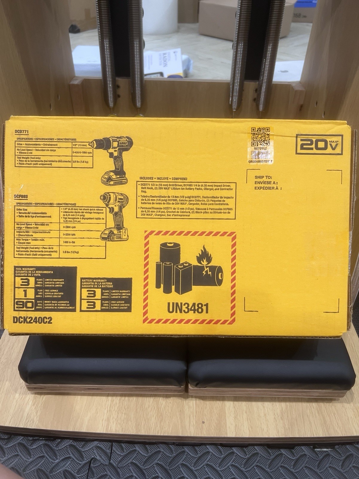 DeWalt DCK240C2 20V MAX Li-Ion Drill Driver / Impact Driver Combo Kit (1.3 Ah)