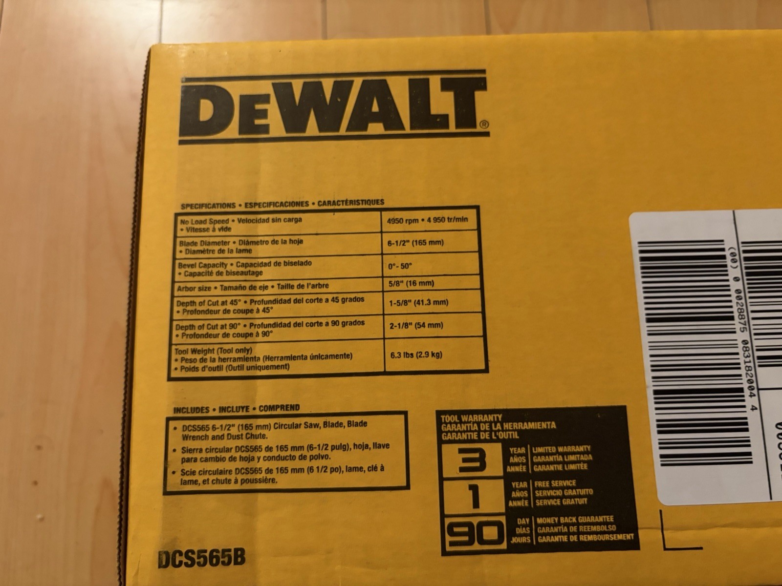 DEWALT 20V MAX* XR 6-1/2-In. Brushless Cordless Circular Saw (DCS565B) Open Box