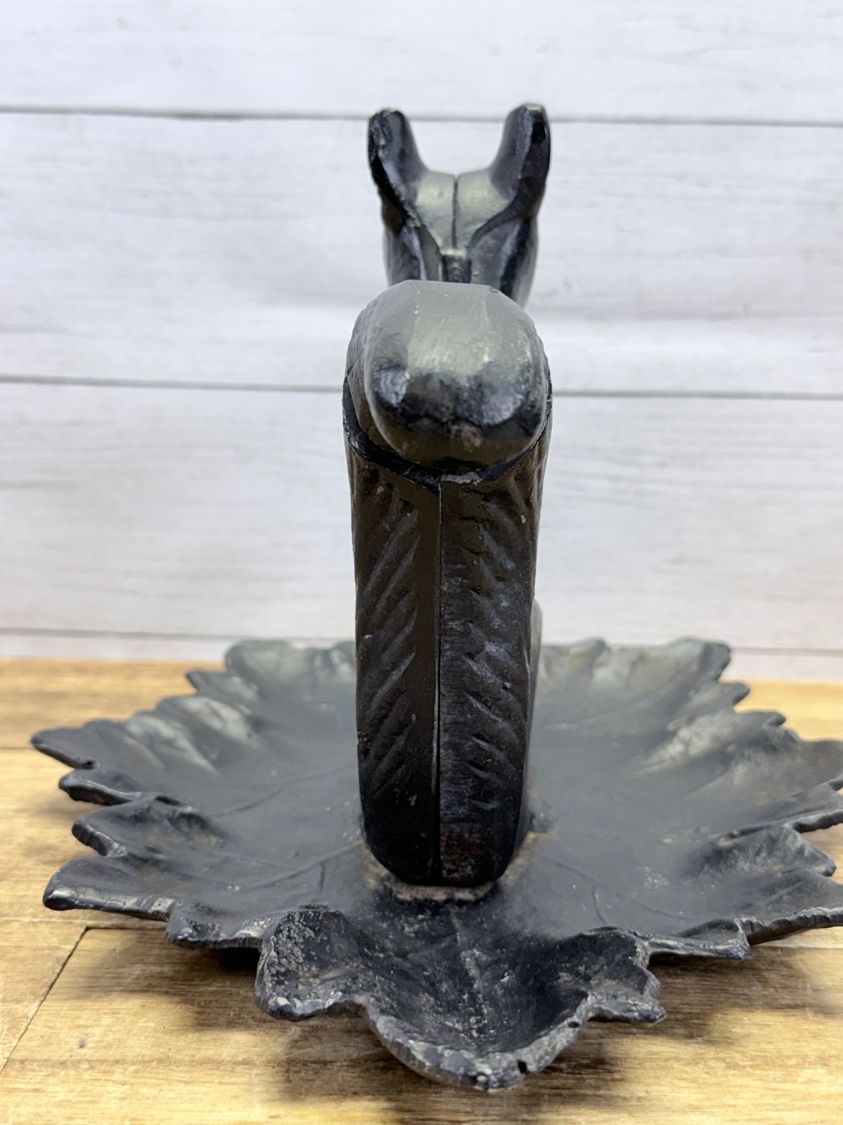 Vtg 7″ Cast Aluminum Squirrel Nutcracker Leaf Tray Nut Dish 1970s Fall Figure