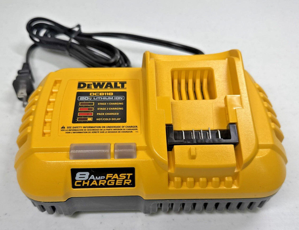 NEW DeWalt DCB118 20V/60V FlexVolt Lithium Ion Fan Cooled Fast Battery Charger