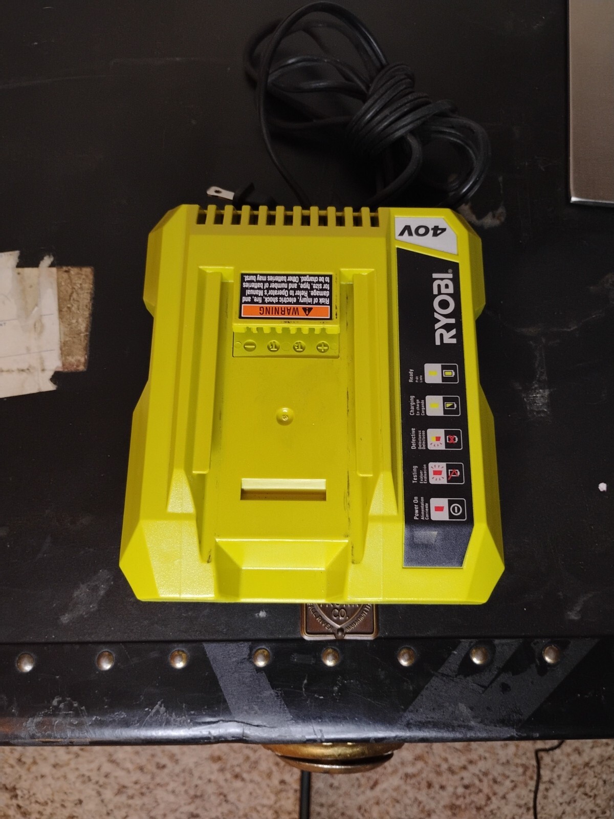 RYOBI 40V Lithium-Ion Battery Charger OP401