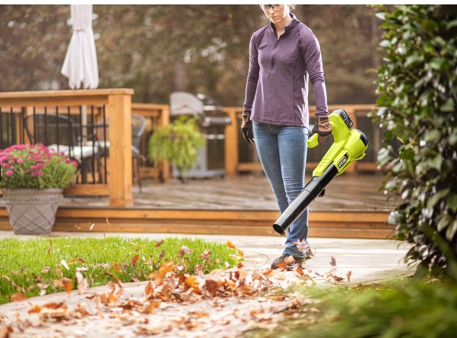 RYOBI 18V ONE+ 250 CFM Cordless Leaf Blower Tool Only (No Battery Charger)
