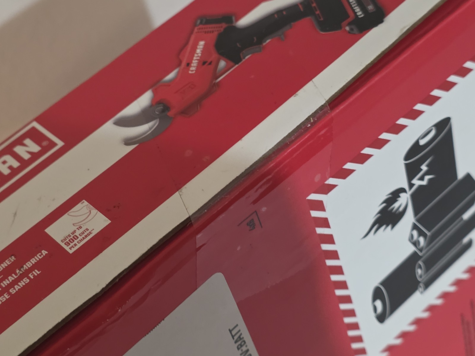 CRAFTSMAN 20V MAX Cordless Electric Pruner Battery & Charger Included CMCPR320C1