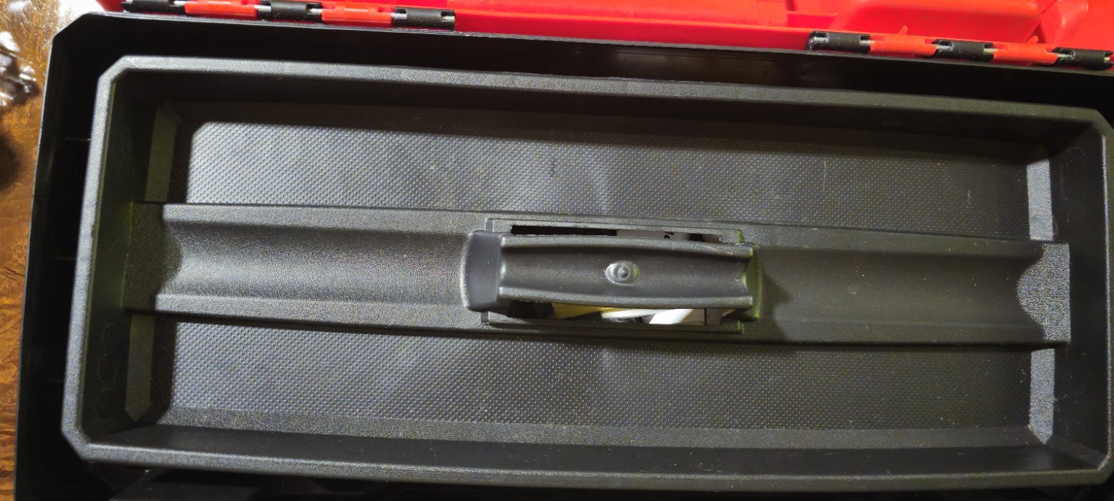 CRAFTSMAN 19.27-in W x 9.75-in H x 9.8-in D Red Plastic Tool Box