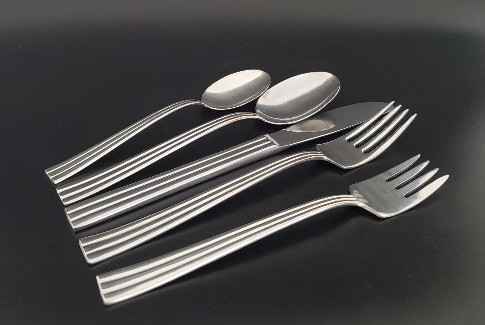 GENSE SWEDEN STAINLESS STEELE THEBE FLATWARE ONE-PLACE SETTING