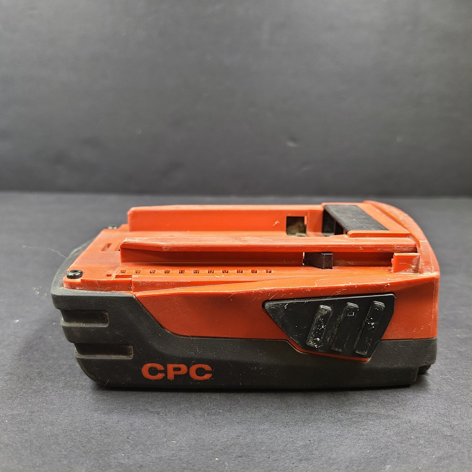HILTI B22 2.6 22V Lithium-Ion Battery 56Wh 2.6Ah