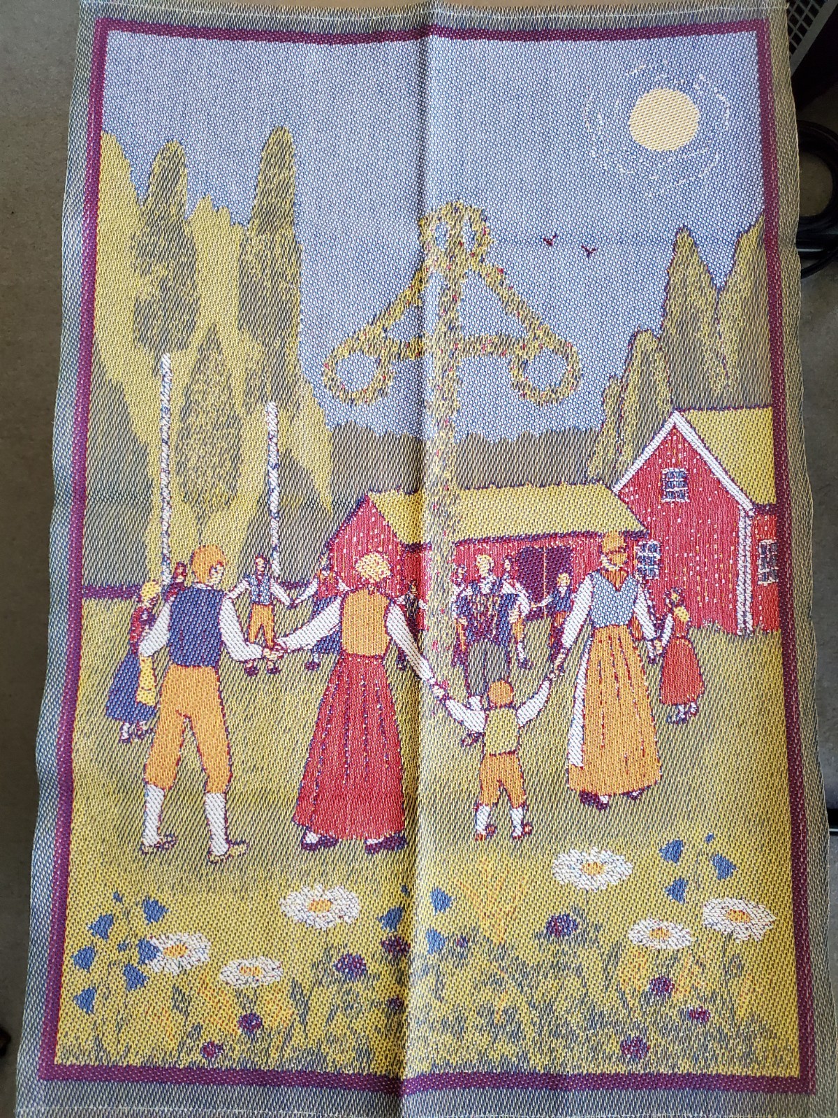 Swedish Ekelund MidSommar dancing around maypole towel / wall hanging md Sweden