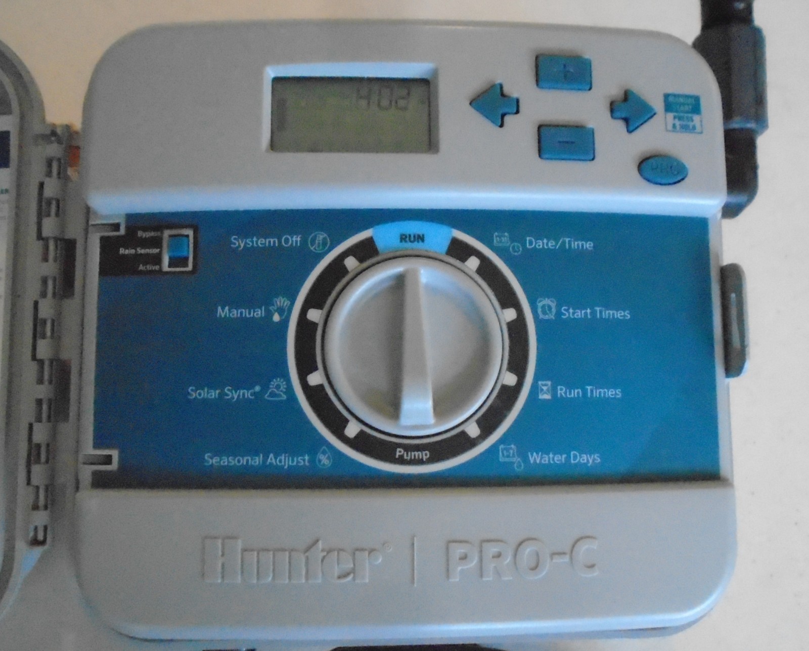 Hunter Pro C 400 Residential & Light Commercial Irrigation Controller 9 Stations
