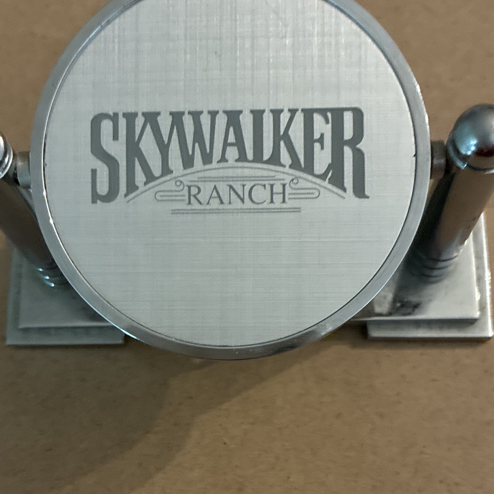 SKYWALKER RANCH Silver Round Analog Desk Clock NEEDS BATTERIES