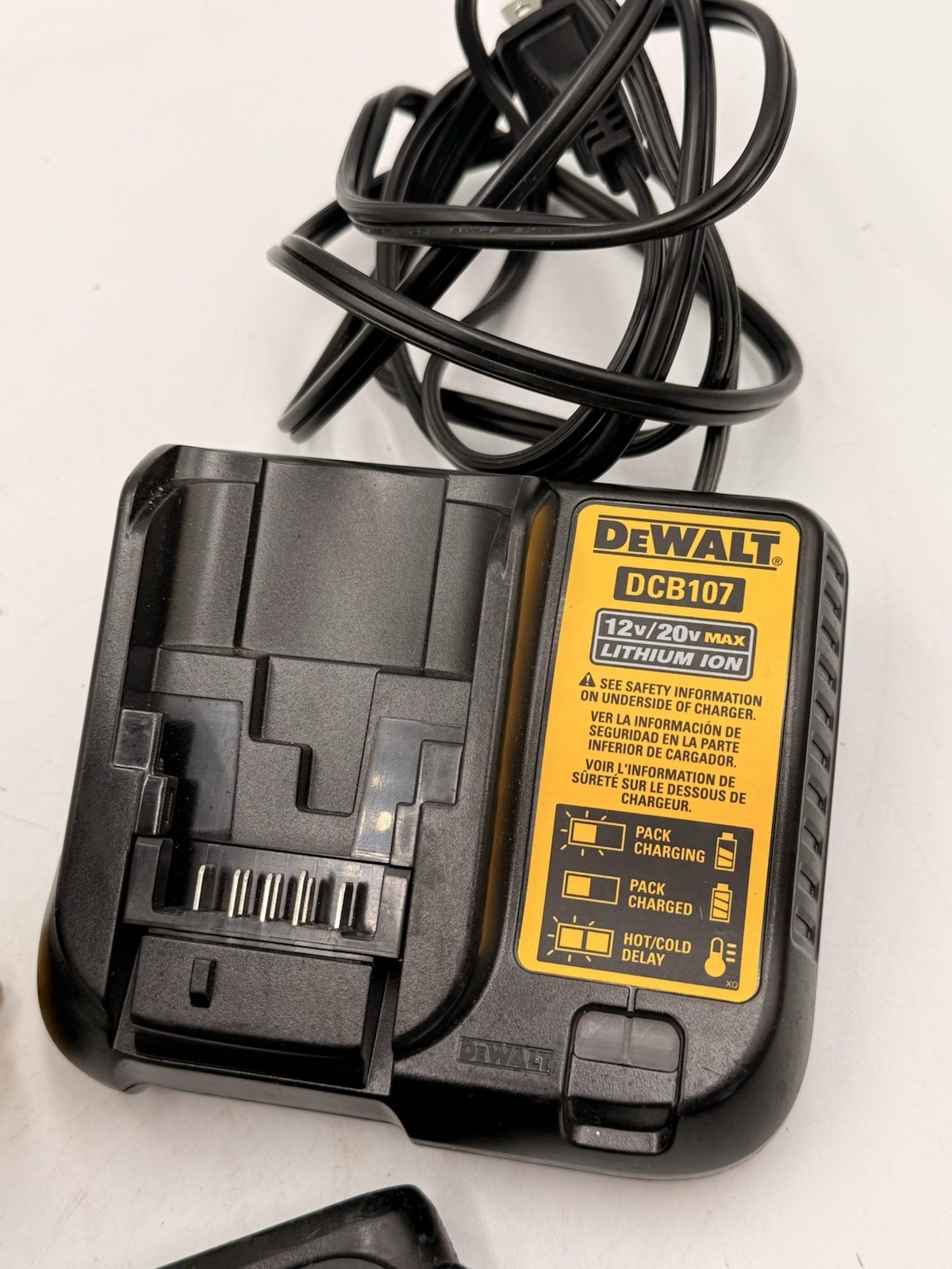 Dewalt DCF885 20V MAX 1/4″ Cordless Impact Driver
