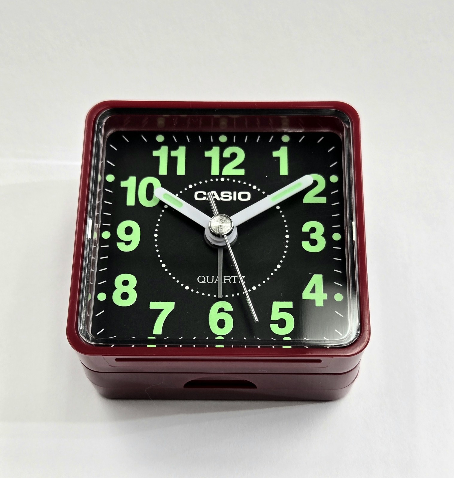Travel Alarm Clock Classic Casio TQ140 Small TQ140-4 Red New w/ box