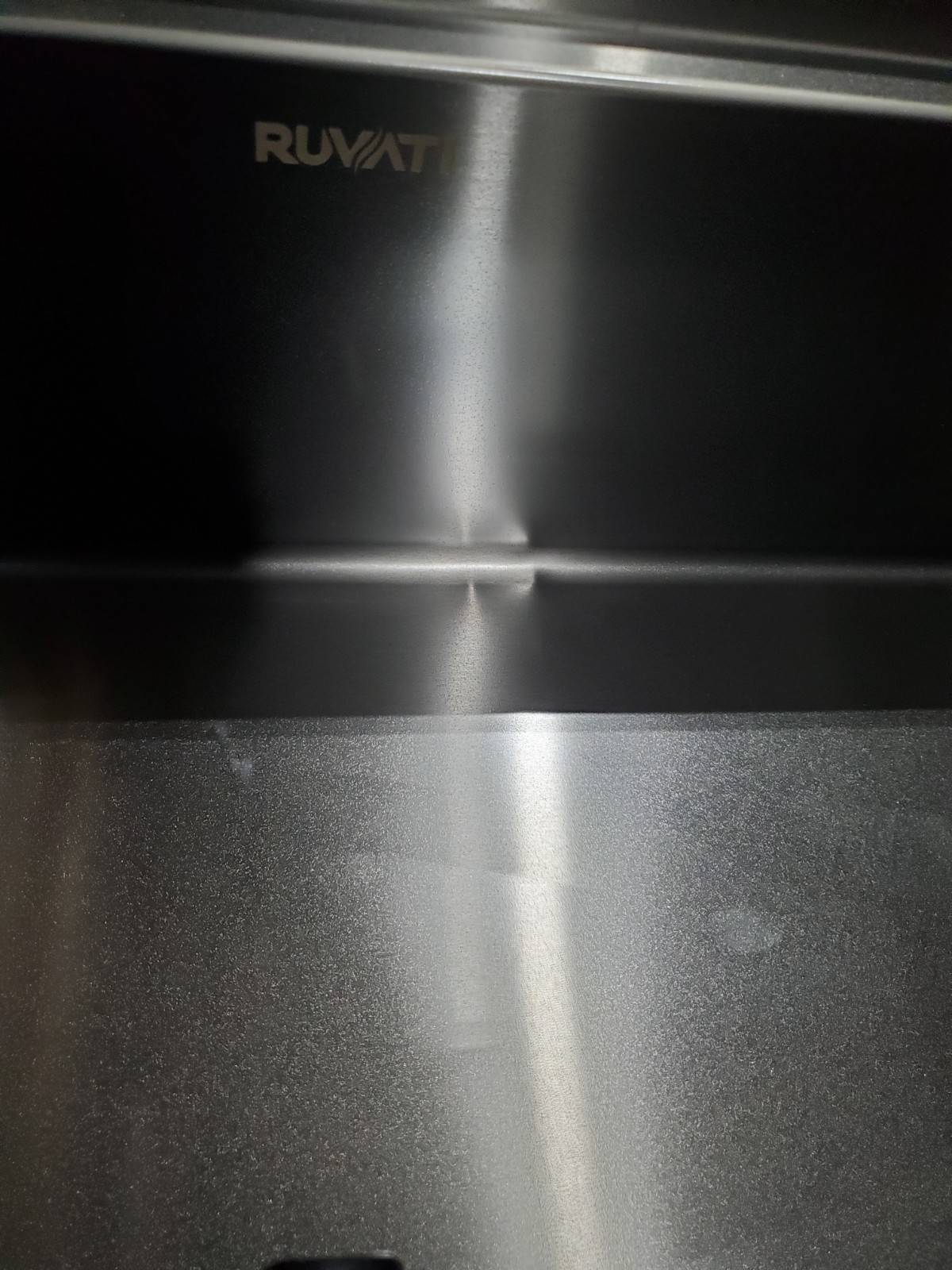 Ruvati 45″ Black Workstation Two-Tiered Undermount Sink- RVH6333BL (137474)