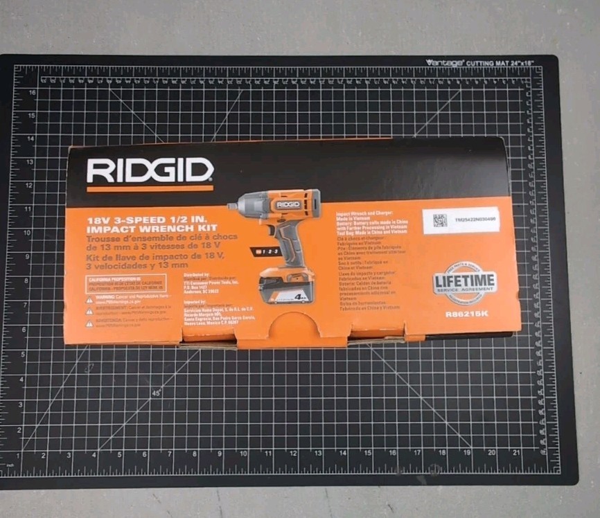 NEW IN BOX Ridgid R86215K 18V 3 Speed 1/2 in Impact Wrench Kit Battery & Charger