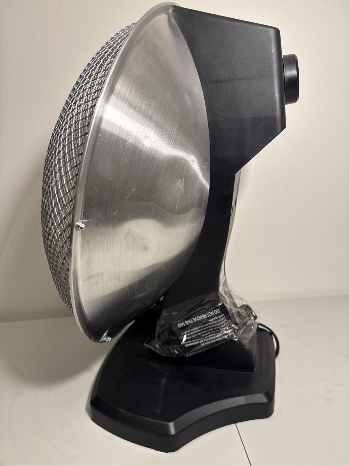 1500-Watt 18.5 In. Electric Ceramic Parabolic Space Heater *Read desc