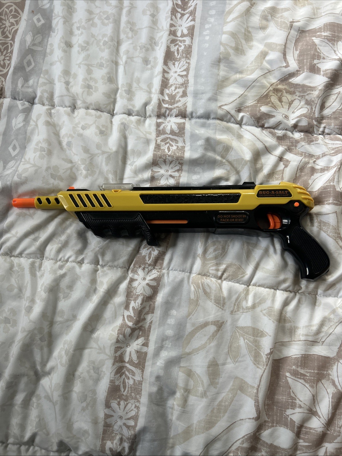 Bug-A-Salt The Original Salt Insect Gun Yellow