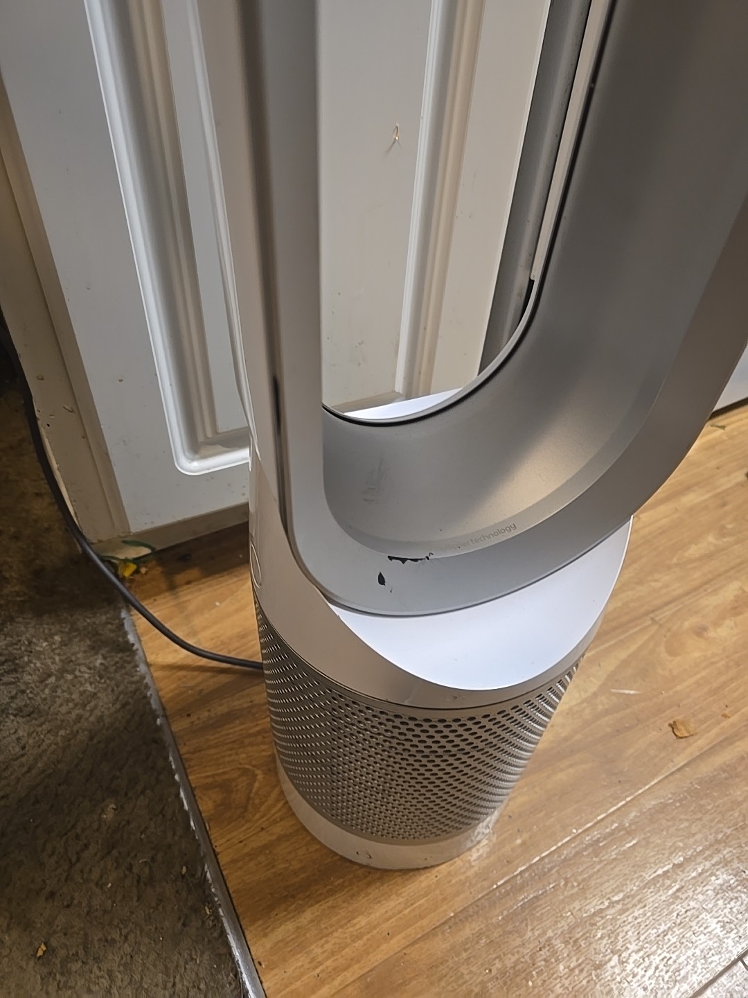Dyson Pure Cool Link TP02 Air Purifier – Silver/White