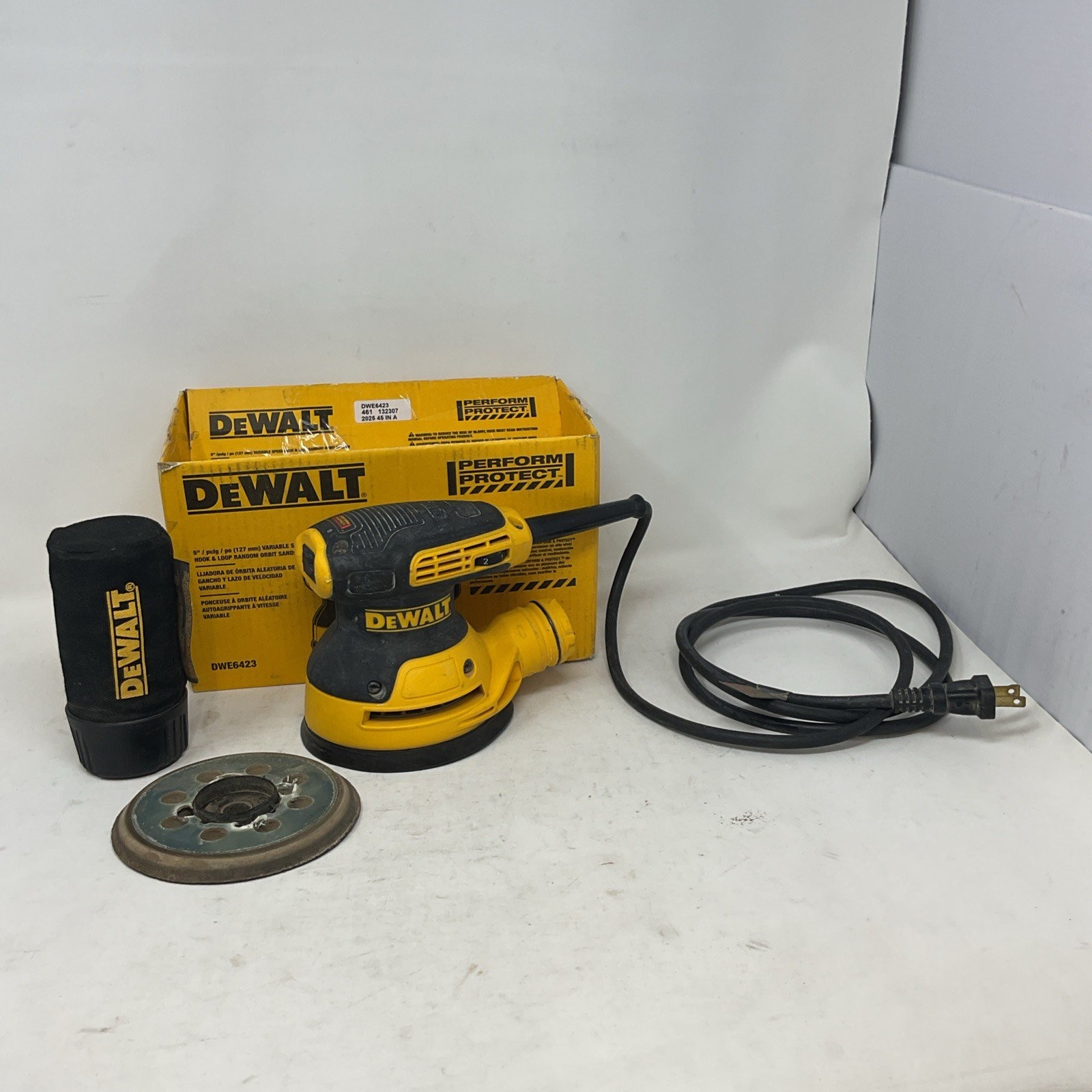 Dewalt 3 Amp Corded 5 in. Variable Speed Hook & Loop Random Orbital Sander