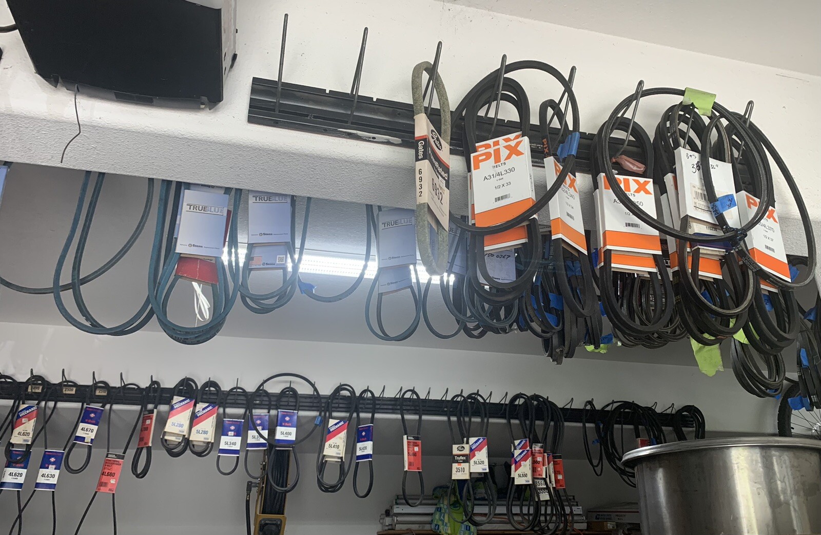 V Belts – Many Sizes… See Description