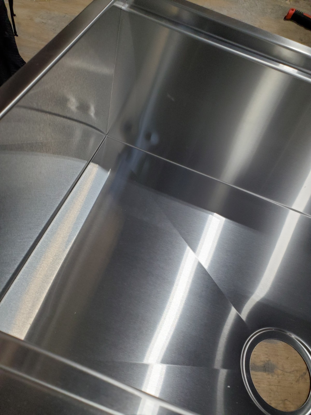 Ruvati 32″ Undermount Workstation Kitchen Sink Single Bowl – RVH8300 (137196)