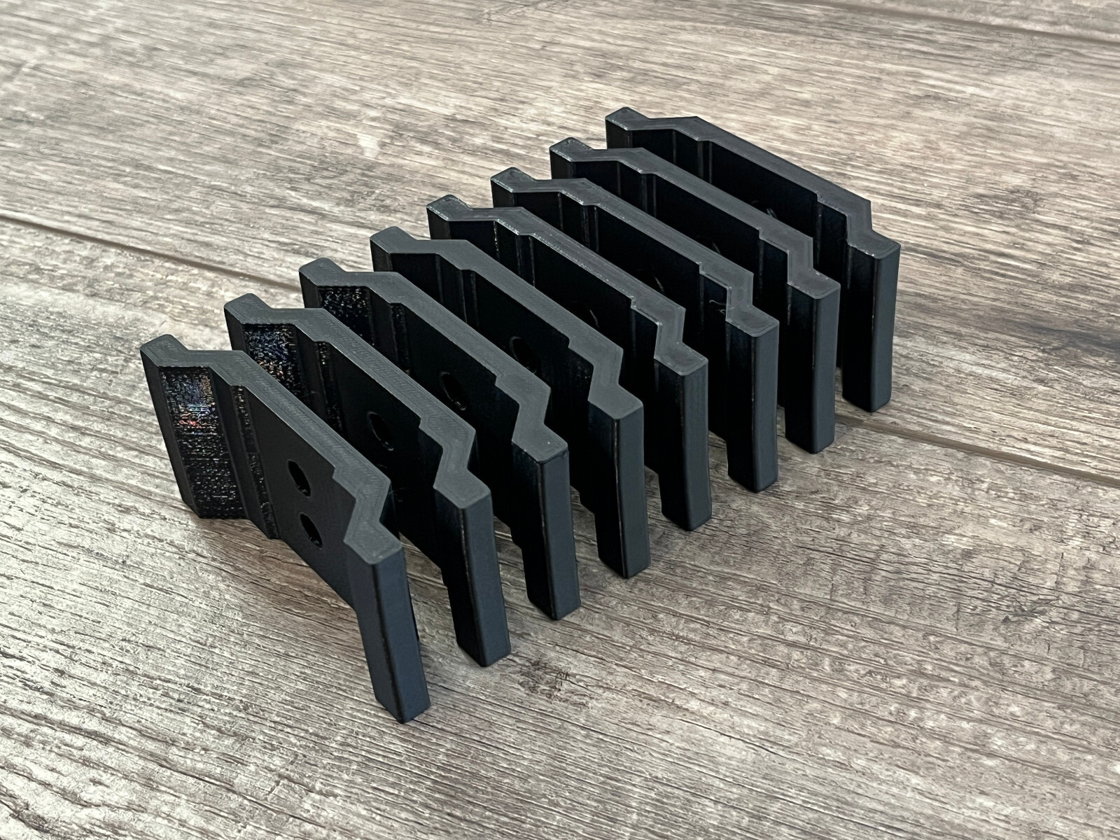 8 Pack – Battery Holder Wall Mount Shelf For EGO 56V – 3D Printed