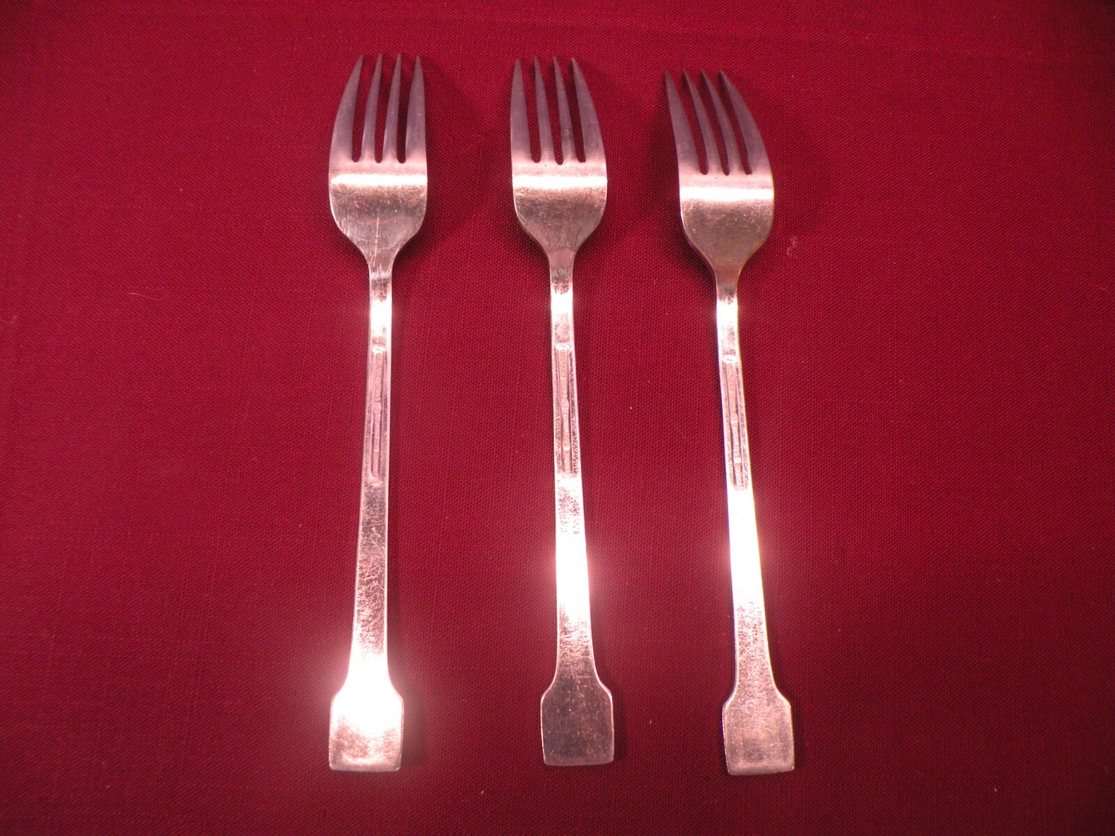 Set Of 3 Stainless Oxford Hall Basketville Dinner Forks 7.5 In.