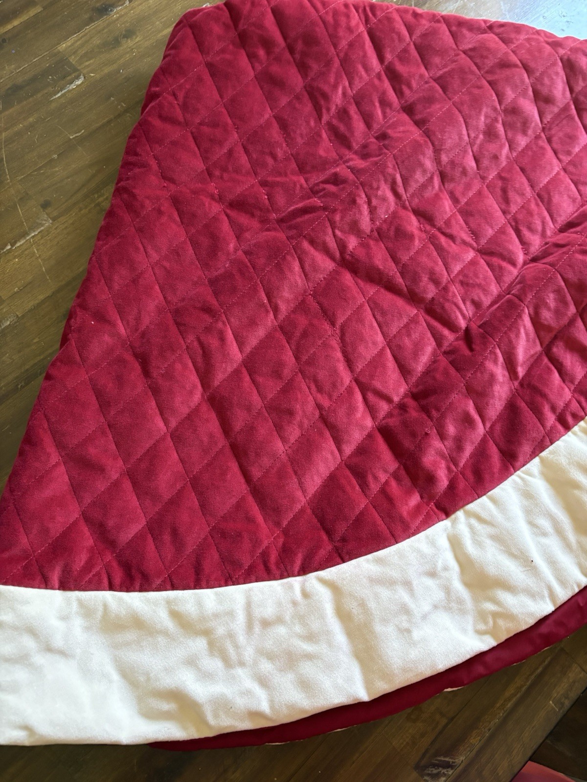 Pottery Barn Large 60 Inch Classic Tree Skirt Quilted Christmas Holiday Velvet