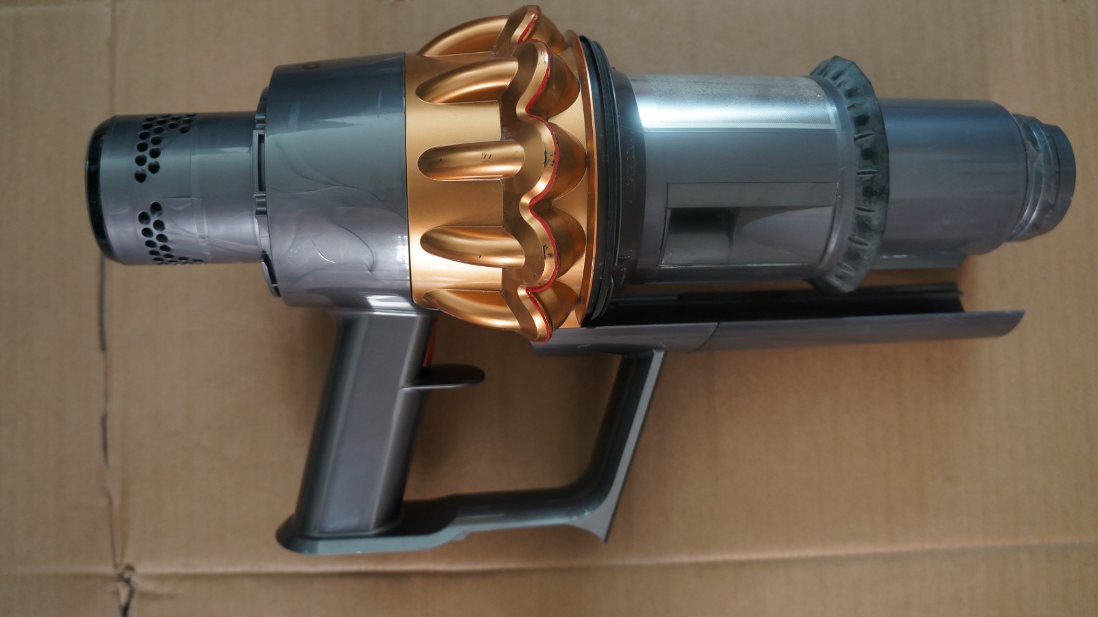 Genuine Dyson V15 Detect Motorhead Main Body. Good working.