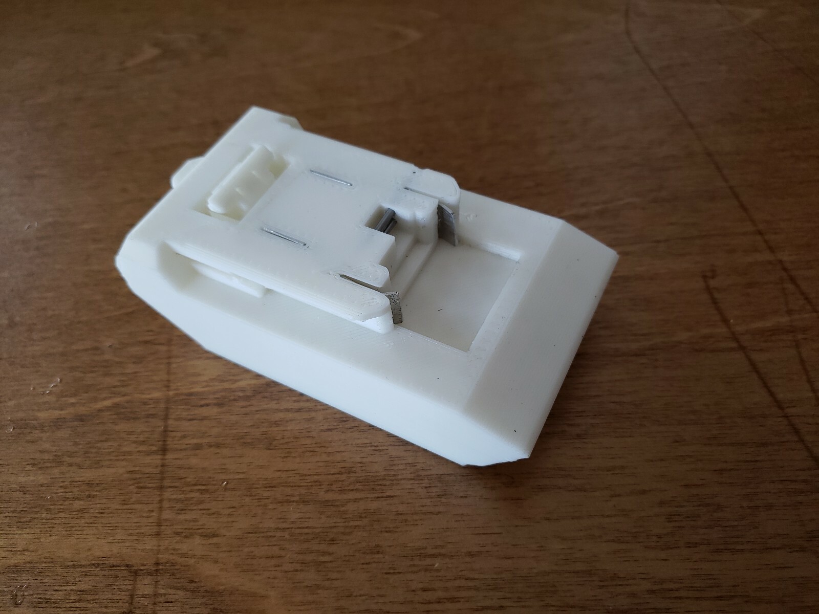 Broken Defective Hart 20v tool to Dewalt 20v battery adapter