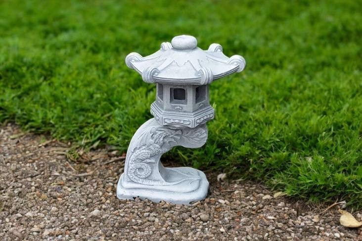 Concrete Japanese Lantern Garden Statue Outdoor Zen Decor Pagoda Sculpture