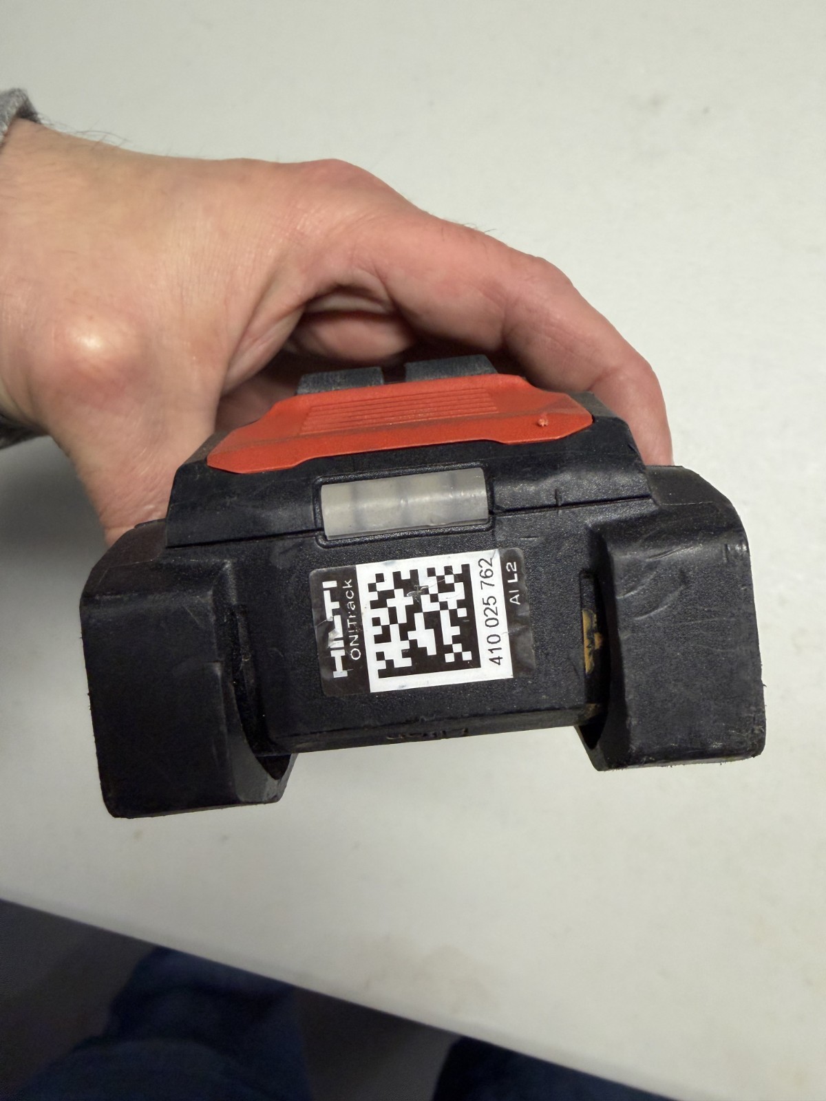 Hilti B22 4.0Ah Lithium-Ion Battery 21.6 V (Pre-Owned)