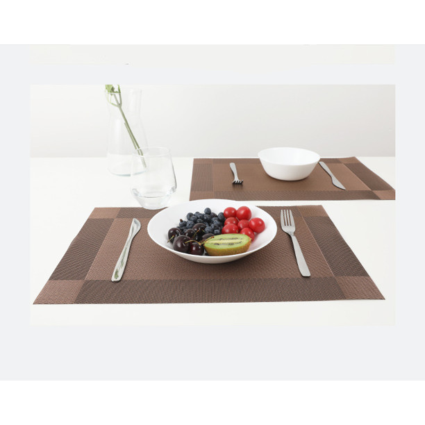 Placemats Easy to Clean for Kitchen Heat-resistand Woven Vinyl Mats Set of 4