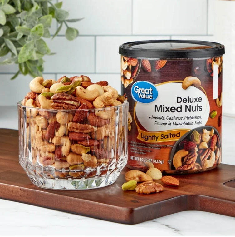 Great Value Lightly Salted, Deluxe Mixed Nuts, 15.25 oz 2 PACK
