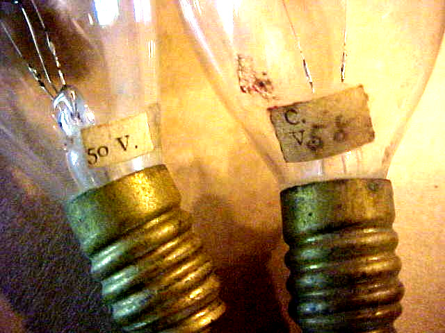 ANTIQUE LIGHT BULBS 3 100+ YEARS CARBON FILAMENTS FRENCH C7