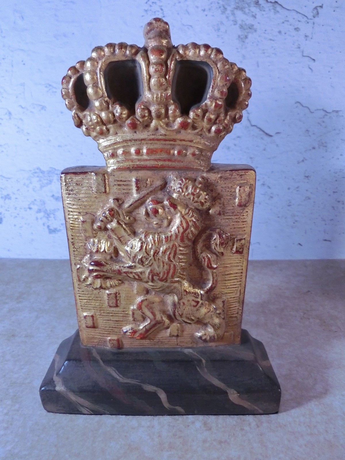 Gold Gilded Regal Lion & Crown Bookends w/Marbleized Base English British Style