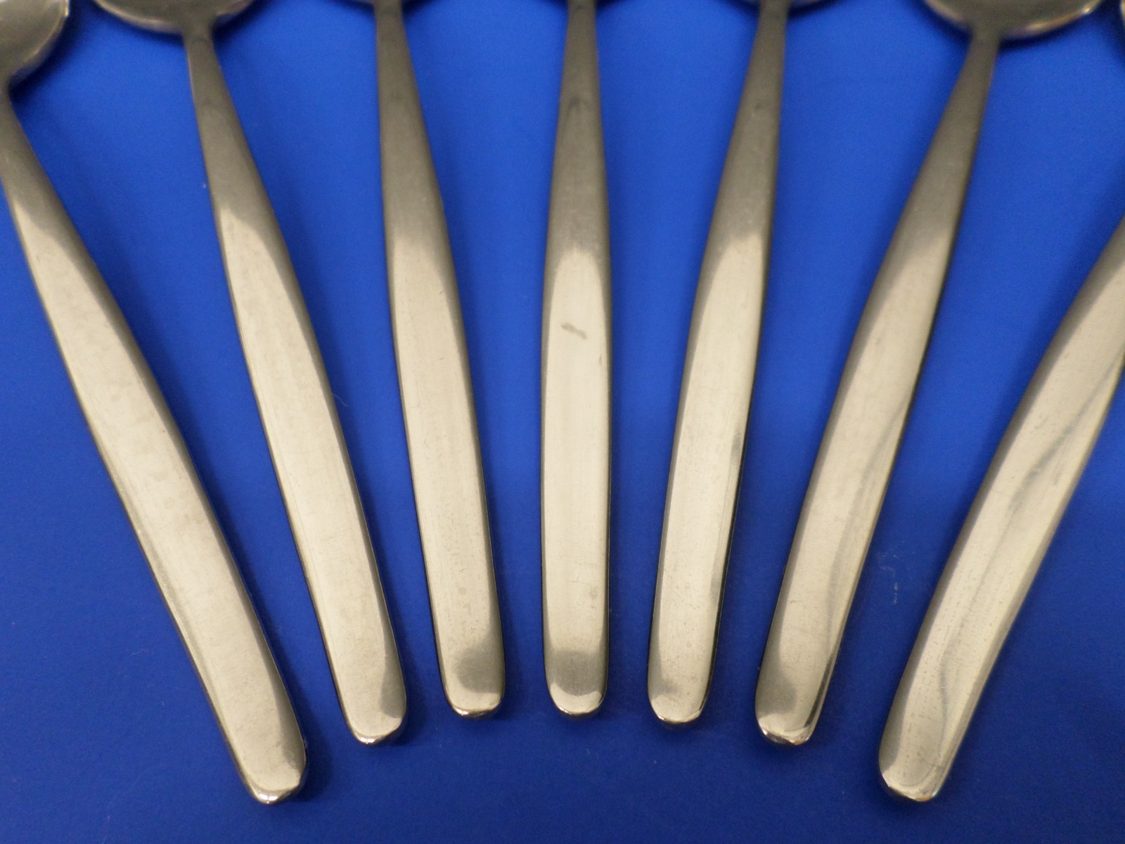 7 – Towle VIVA Glossy Slender 18/8 Stainless GERMANY Flatware OVAL SOUP SPOONS