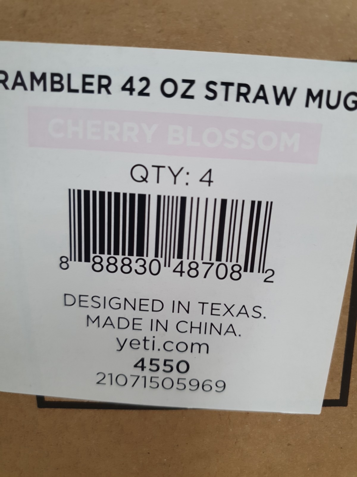 YETI 42 oz Rambler With Handle Straw Cherry Blossom Textured Pink