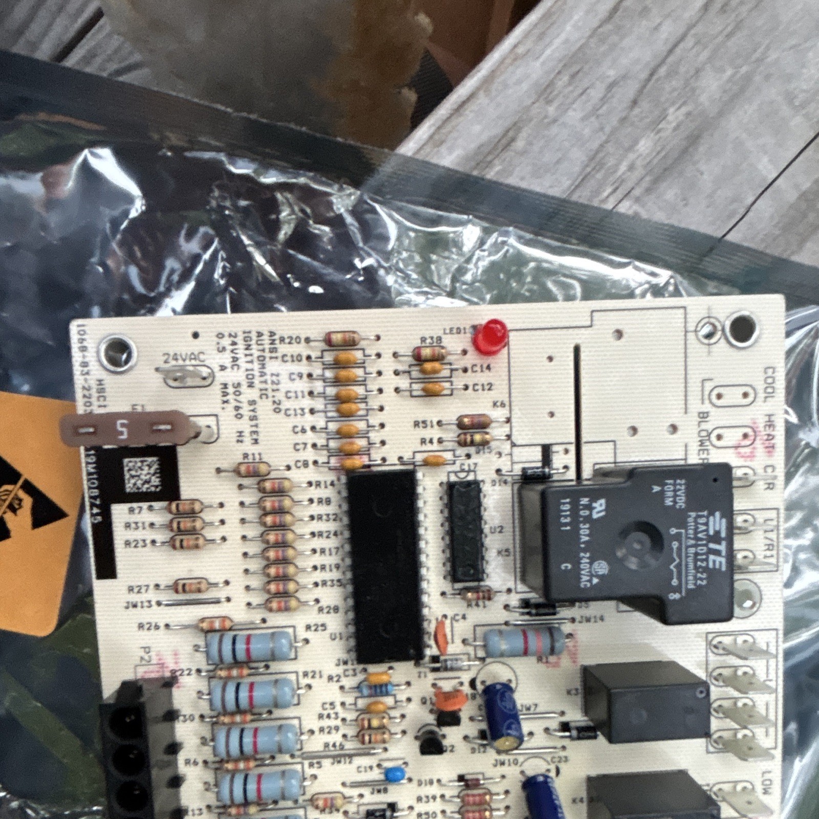 HVAC Control Board 24VAC 25A For Air Conditioner 1068-220-1 R100235-01