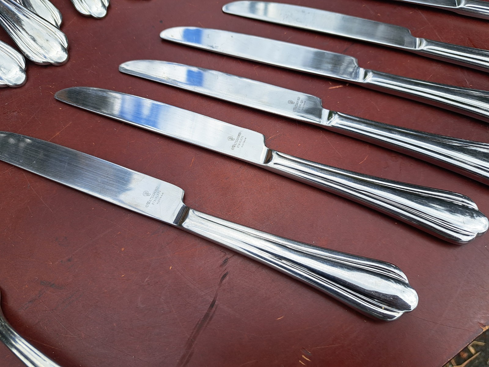 Waterford LINEAR 18/10 Stainless Flatware Vietnam Lot Of 25 Pieces