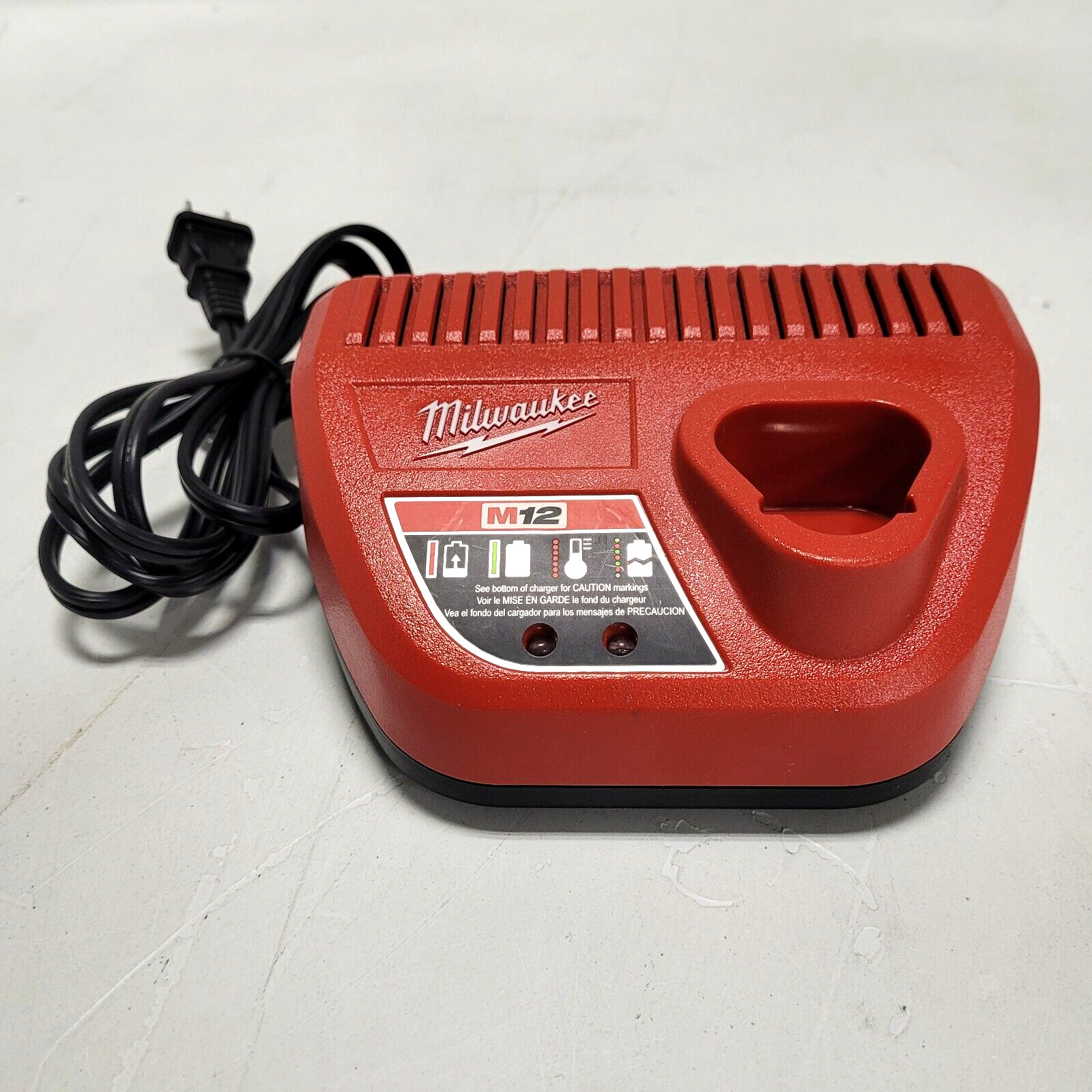 Milwaukee M12 Battery Charger Lithium-Ion 12V 48-59-2401