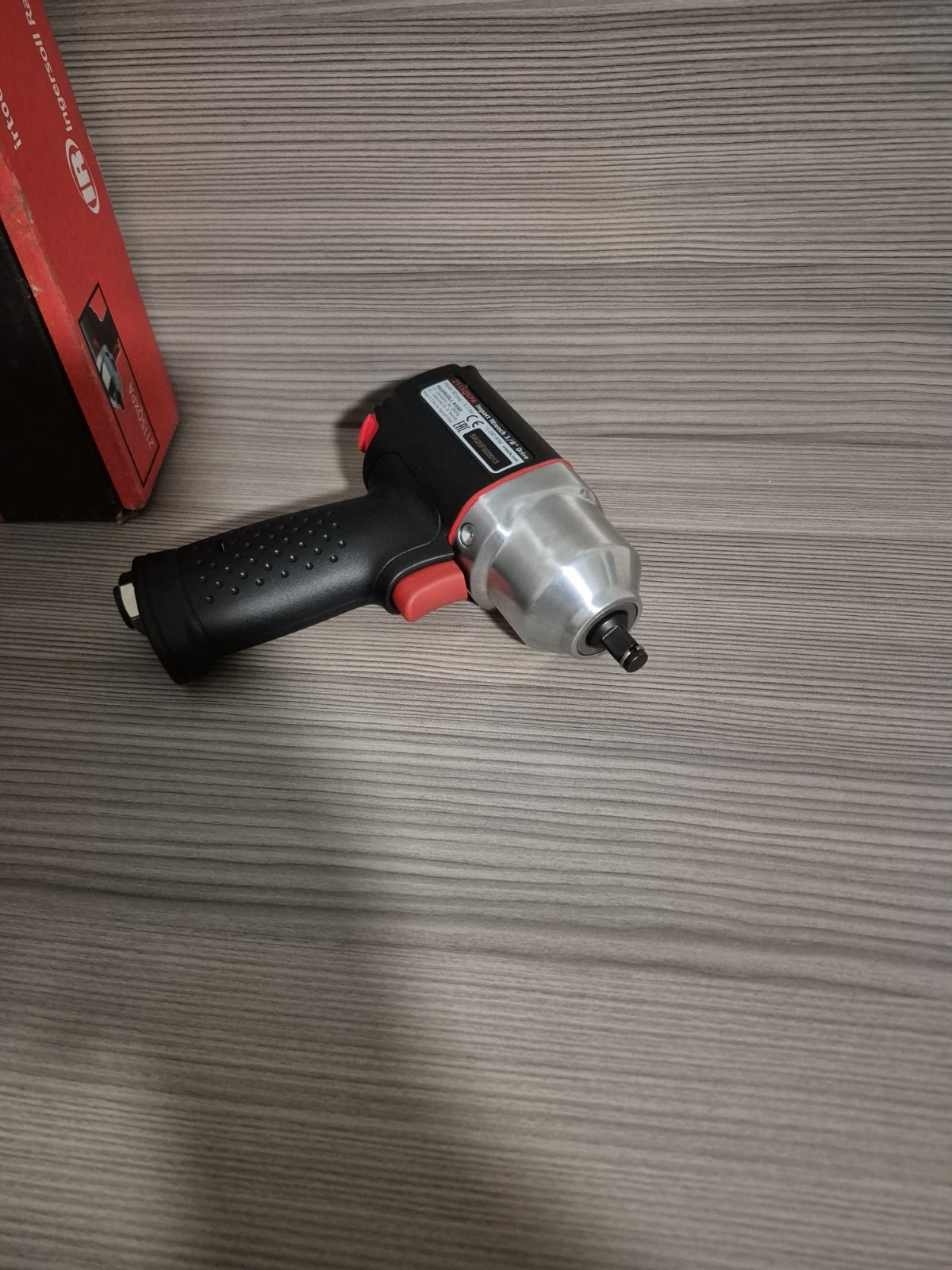 Ingersoll Rand 2115QXPA Impact Wrench/3/8″ Drive /15000 RPM / 300 Ft-Lb.Max Tor
