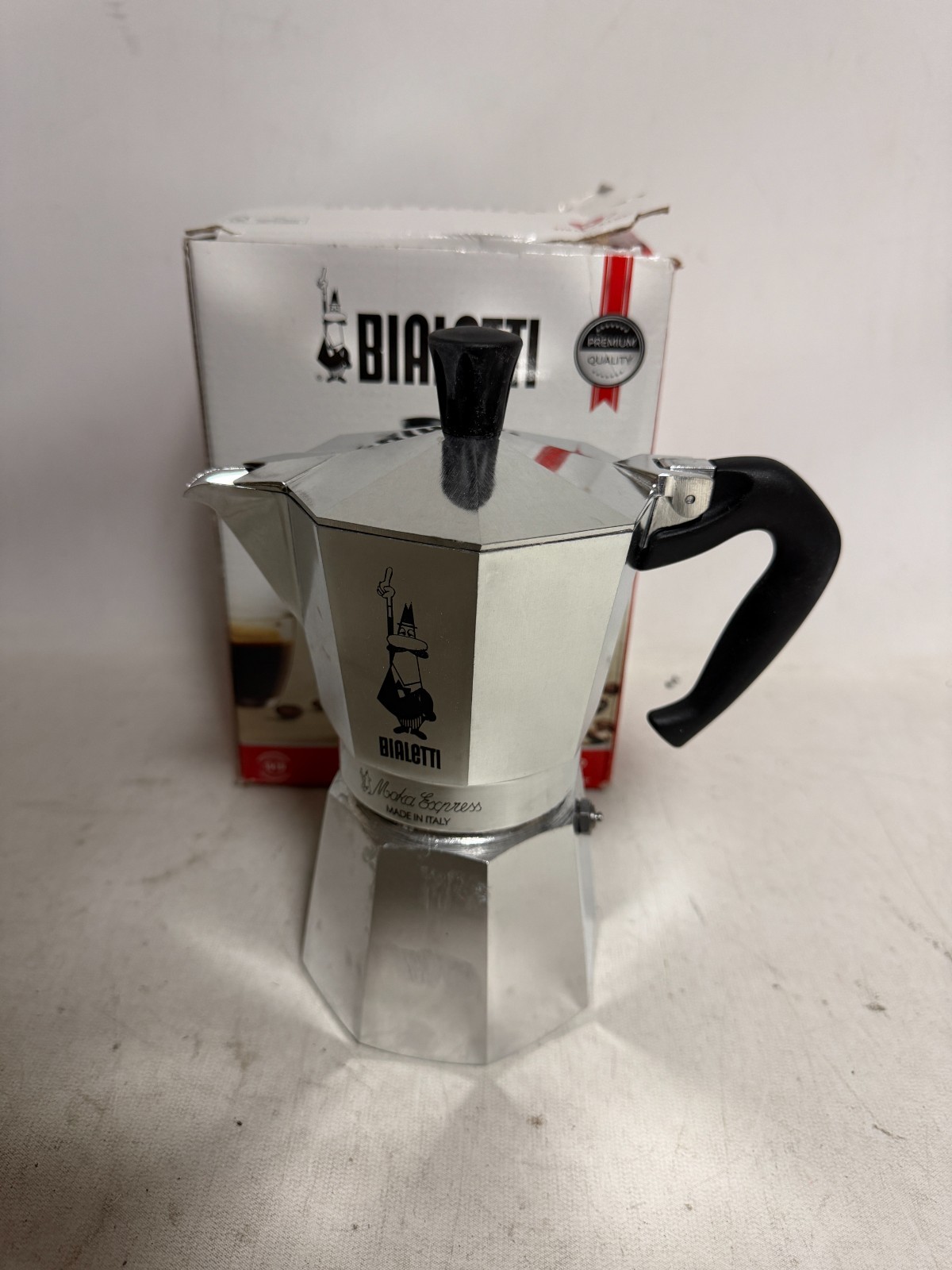 Bialetti Moka Express Coffee Maker – 6 Cup – Silver
