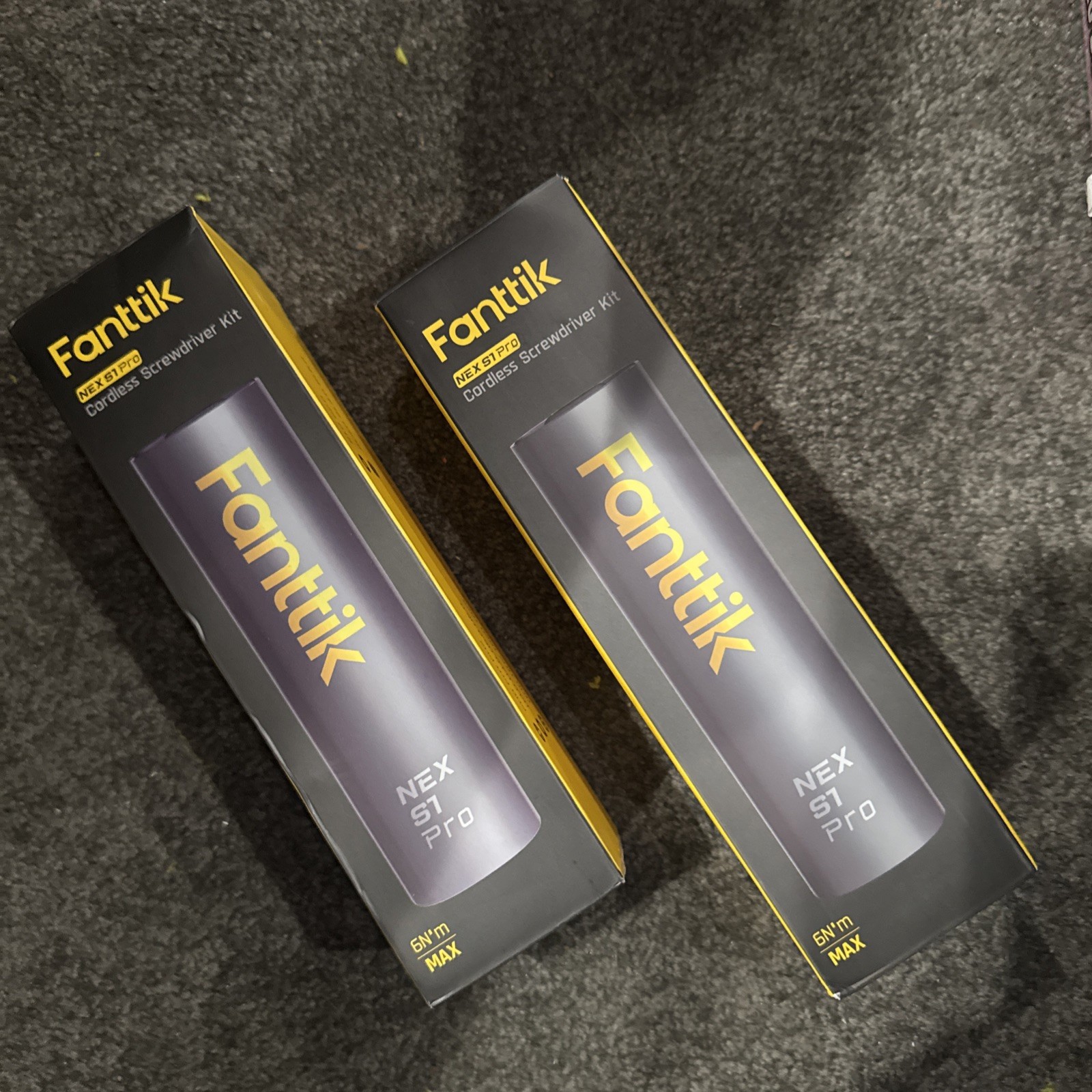 Fanttik S1 Pro 3.7V Electric Screwdriver, Cordless Screwdriver, 16 S2 Metal Bits