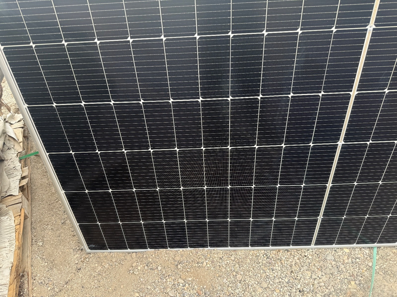 Solar Panels; 490 W Heliene Monocrystalline. NEW