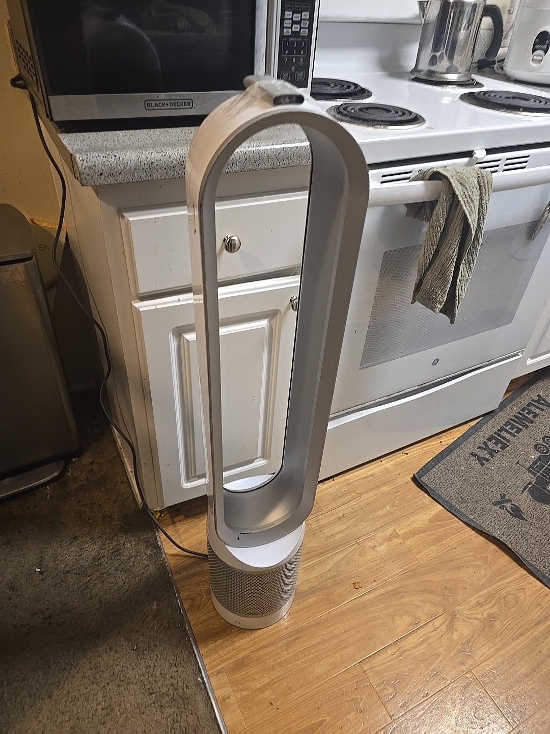 Dyson Pure Cool Link TP02 Air Purifier – Silver/White