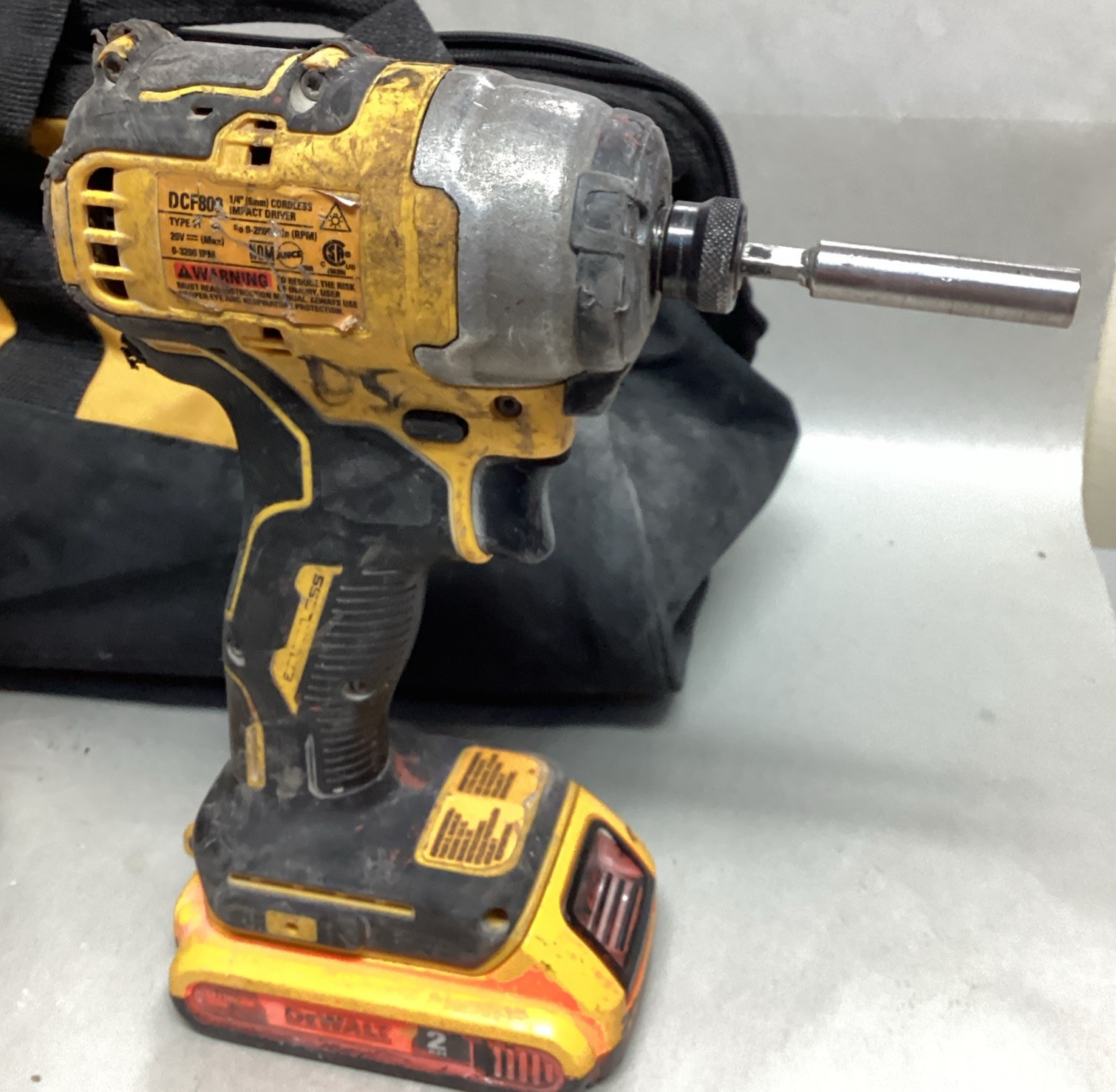 DeWalt DCF887 & DCF809 20V 1/4” Cordless Impact Driver W/Battery & Bag