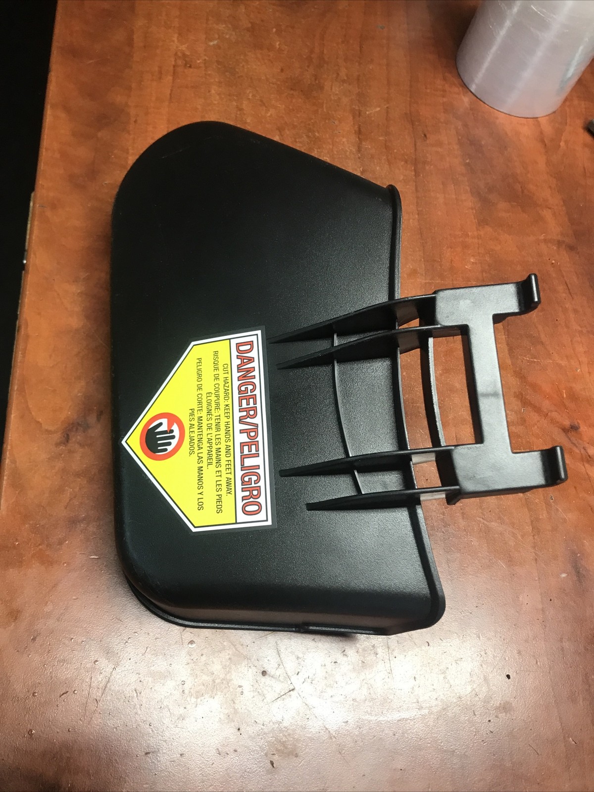 New OEM Parts Side Discharge Assembly’s For Black&Decker MM2000 Lawnmower