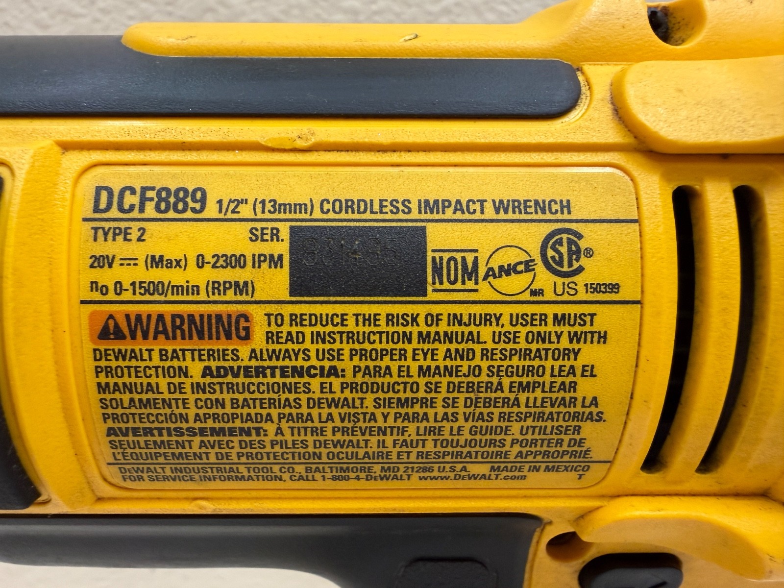 Dewalt Impact Wrench DCF889 W/Battery DCB204 & Charger DCB101