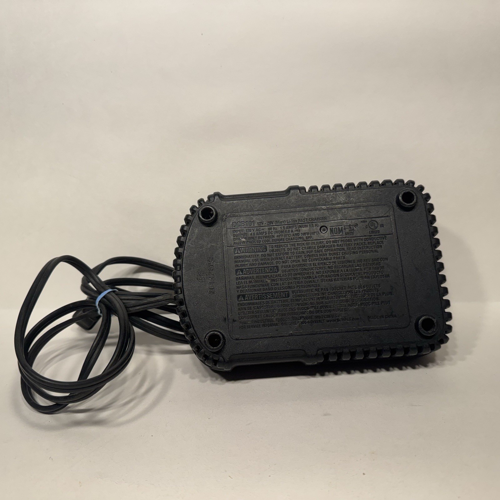 Dewalt DCB101 12V 20V MAX Li-ion Battery Charger Genuine OEM Used Working
