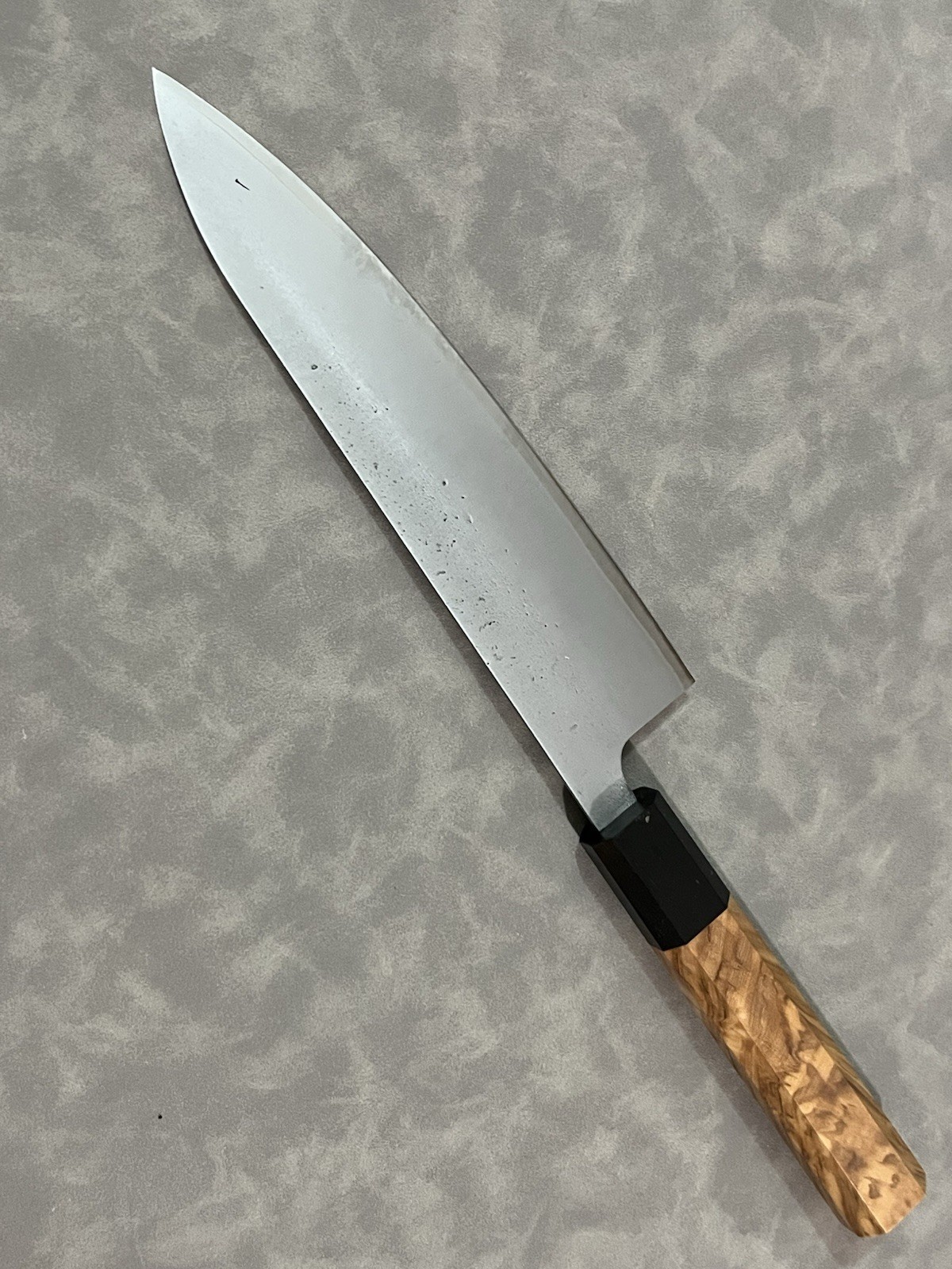 210mm 8″ Gyuto Chef Knife Stainless Steel Nashiji Olive Wood Octagonal w/ Saya